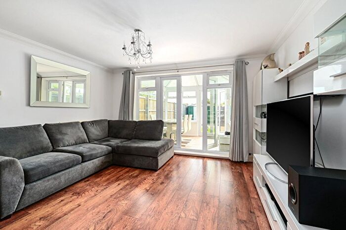 3 Bedroom Terraced House For Sale In Ashford, Surrey, TW15