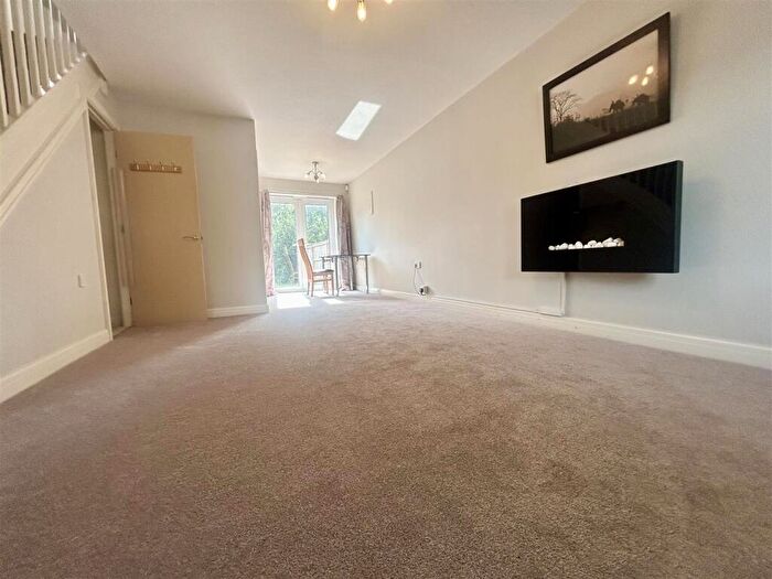 2 Bedroom Semi-Detached House To Rent In Harrier Close Sharston, Manchester, M22