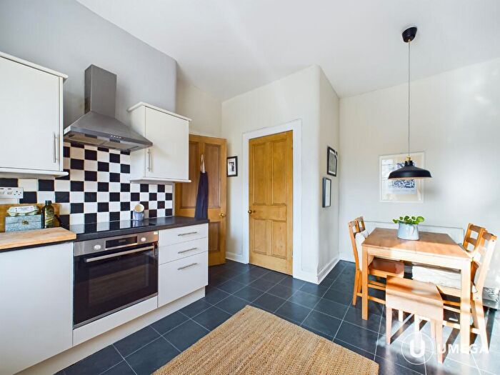 1 Bedroom Apartment To Rent In Harrison Gardens, Polwarth, Edinburgh, EH11
