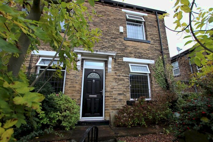 2 Bedroom End Of Terrace House To Rent In Airedale Street, Eccleshill, Bradford, BD2