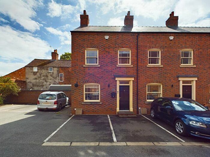 3 Bedroom Terraced House For Sale In Banks Court, Horncastle, LN9