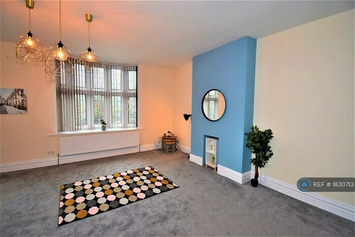 2 Bedroom Penthouse To Rent In Birkdale, Southport, PR8