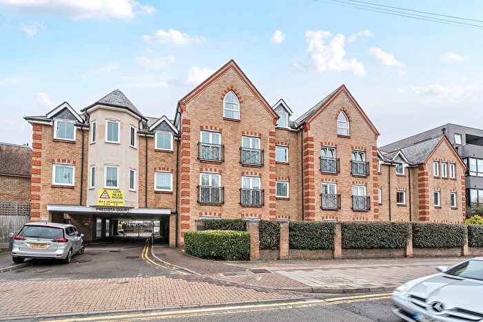 2 Bedroom Flat For Sale In High Street, Orpington, BR6