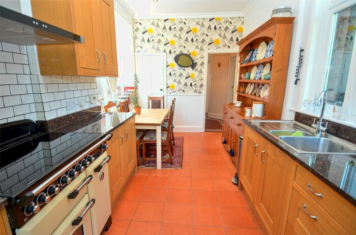 3 Bedroom Semi-Detached House For Sale In Woodthorpe Road, Birmingham, West Midlands, B14