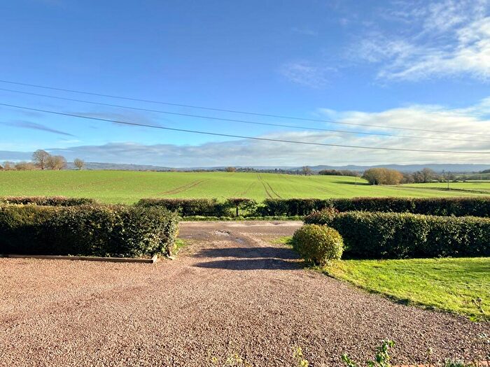 3 Bedroom Detached Bungalow For Sale In Wood Street, Bushley, Tewkesbury, GL20