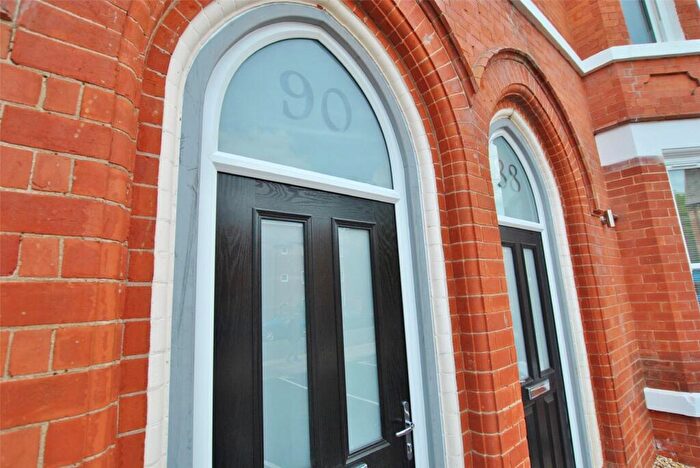 1 Bedroom Apartment To Rent In Musters Road, West Bridgford, Nottingham, Nottinghamshire, NG2