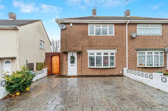 2 Bedroom Semi Detached House For Sale In Poplar Avenue, Bentley, Walsall, WS2