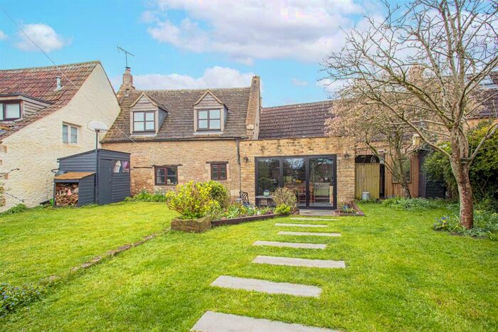 2 Bedroom Terraced House For Sale In , Chapel Knapp Gastard, SN13