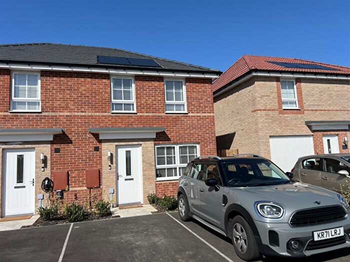 3 Bedroom Semi Detached House For Sale In Walter Scott Avenue, Darlington, DL2