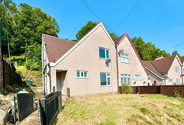 3 Bedroom Semi-Detached House For Sale In Graham Road, Dolgarrog, Conwy, LL32