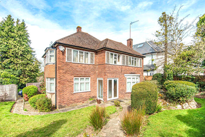 4 Bedroom Detached House For Sale In Lancaster Avenue, Hadley Wood, EN4