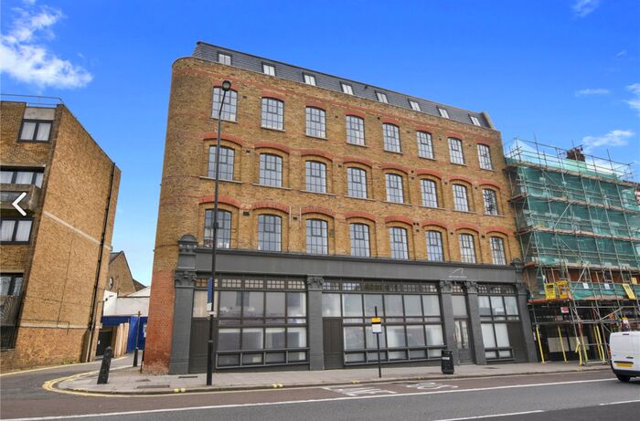 3 Bedroom Apartment To Rent In Fortess Road, London, NW5
