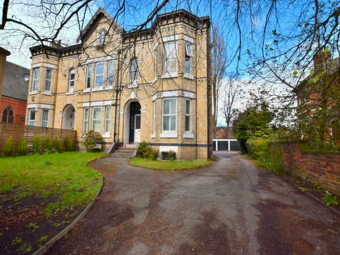 2 Bedroom Apartment To Rent In Barlow Moor Road, Didsbury, M20