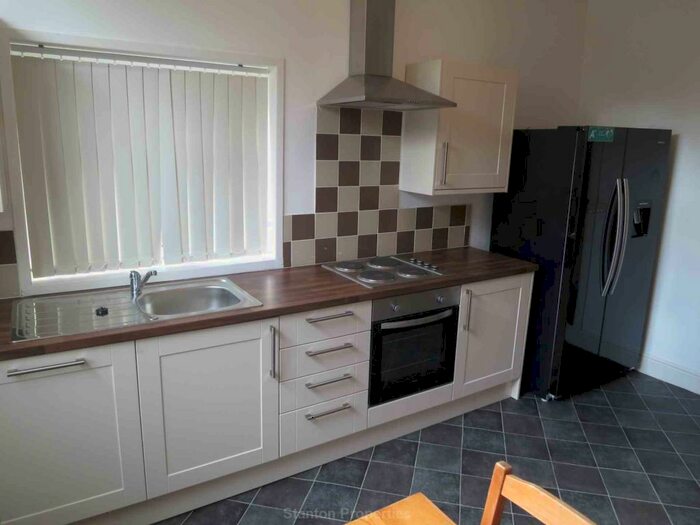 5 Bedroom Terraced House To Rent In Burton Road, West Didsbury, M20