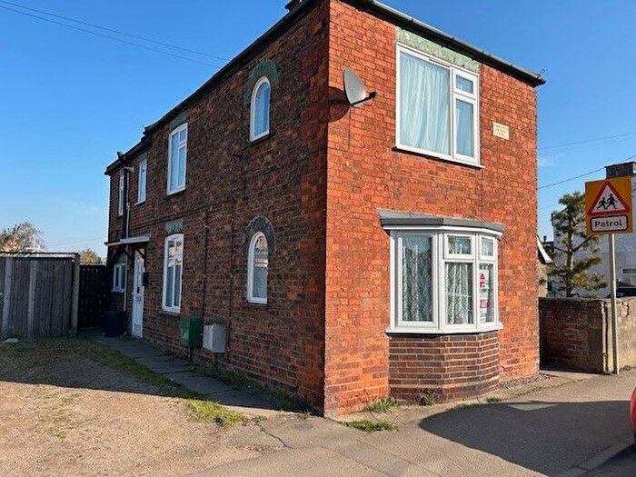 1 Bedroom Flat To Rent In Knight Street, Pinchbeck, PE11