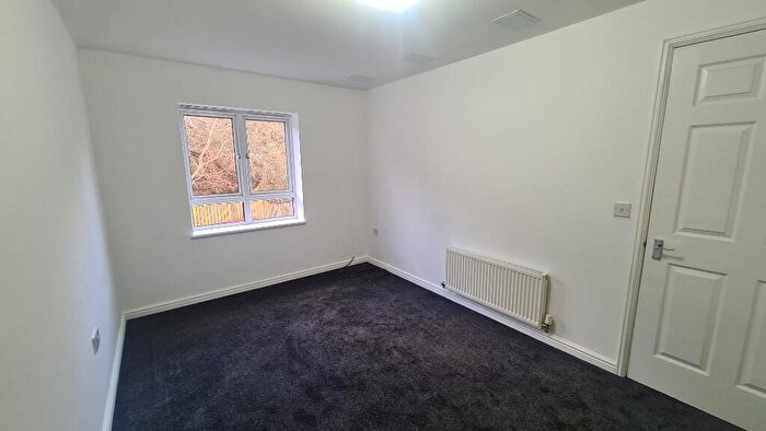 2 Bedroom Apartment To Rent In Heathfield Way, Berry Hill, Mansfield, Nottinghamshire, NG18