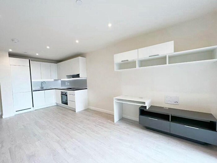1 Bedroom Flat To Rent In Harrow View, Harrow, Middlesex, HA1