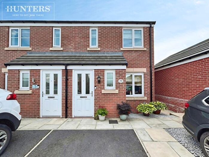 2 Bedroom Semi-Detached House For Sale In Kestrel Avenue, Barnsley, S75
