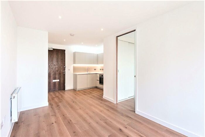 1 Bedroom Flat To Rent In Ottley Drive, Kidbrooke, London, SE3