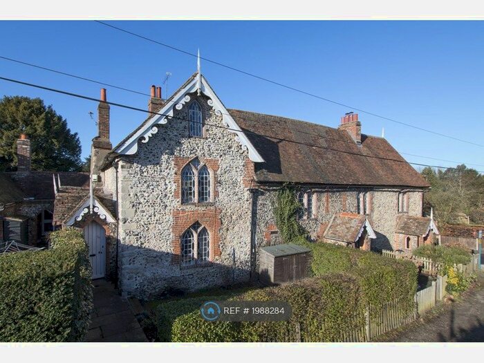 2 Bedroom Terraced House To Rent In The Street, Cobham, Gravesend, DA12