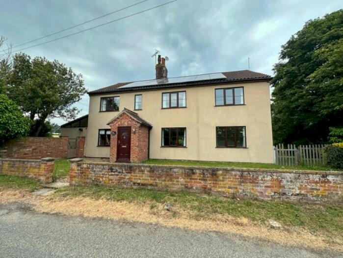 5 Bedroom Detached House For Sale In Staithe Farm House, Staithe Road, Burgh St. Peter, Beccles, Norfolk, NR34