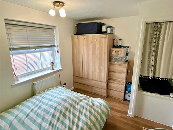 2 Bedroom End Of Terrace House For Sale In Tennyson Way, Killay, Swansea, SA2
