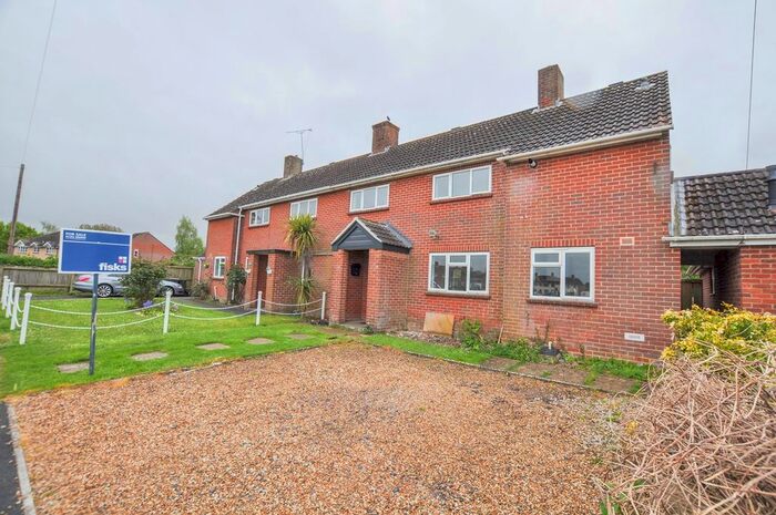 3 Bedroom Semi-Detached House To Rent In Churchill Close, Sturminster Marshall, Wimborne, BH21