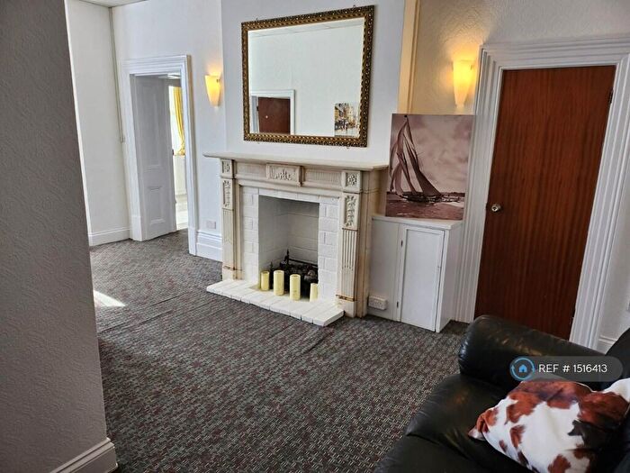 2 Bedroom Flat To Rent In Derby Road, Bournemouth, BH1