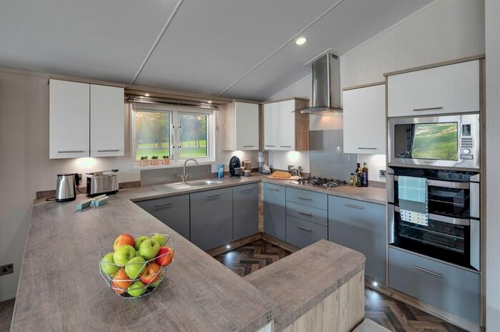 3 Bedroom Bungalow For Sale In Borwick Lane, Dock Acres, Carnforth, LA6