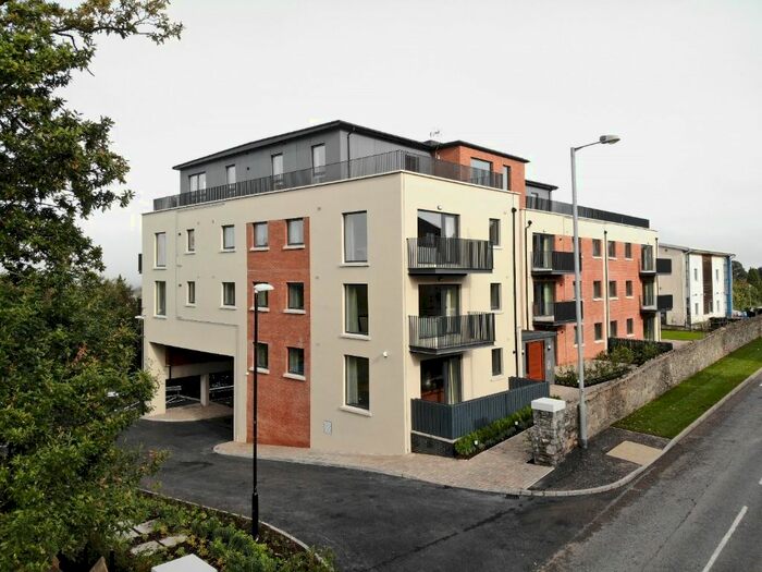2 Bedroom Flat To Rent In Newtownbreda Road, Belfast, BT8