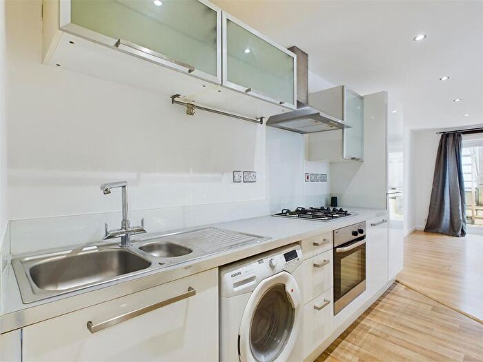1 Bedroom Apartment To Rent In Filton Avenue, Bristol, BS7