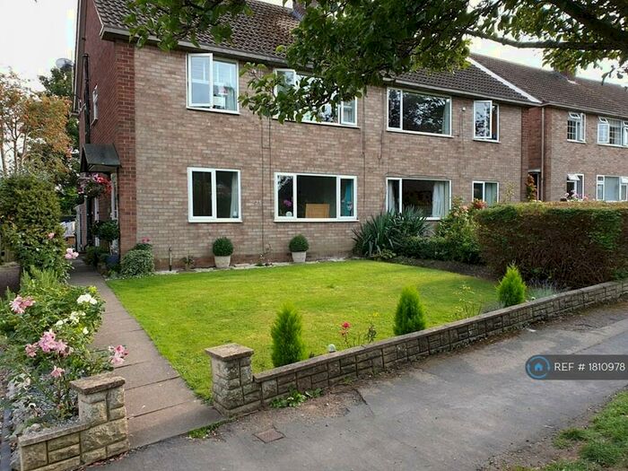 2 Bedroom Maisonette To Rent In Whateleys Drive, Kenilworth, CV8