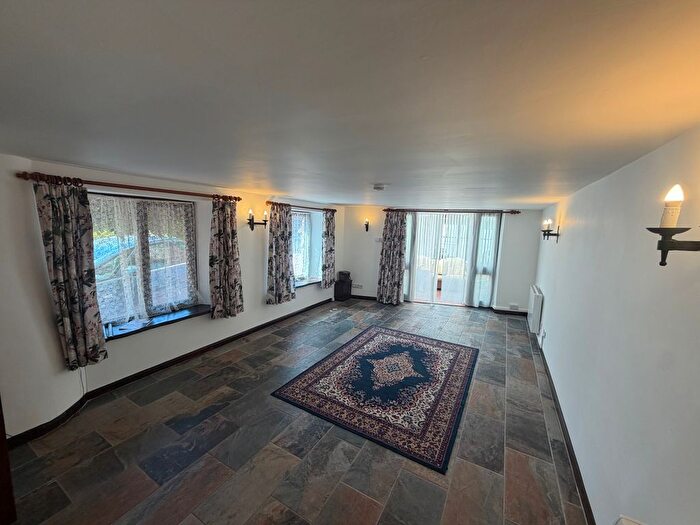 2 Bedroom Property To Rent In Taunton, TA4