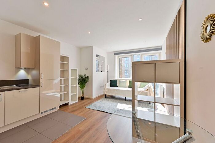 Studio To Rent In Battersea Reach, Battersea, London, SW18