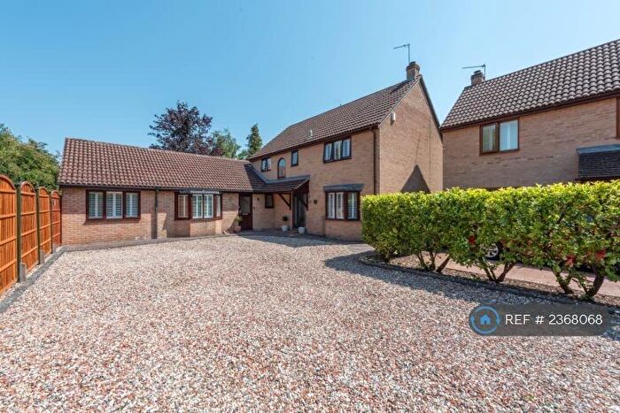 6 Bedroom Detached House To Rent In Long Close, Botley, Oxford, OX2