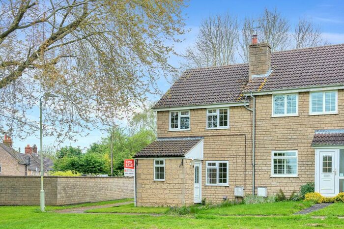 2 Bedroom End Of Terrace House For Sale In Pinfold Close, South Luffenham, LE15