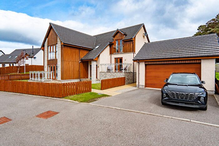 5 Bedroom Detached House For Sale In Yairs Rise, North Kessock, IV1