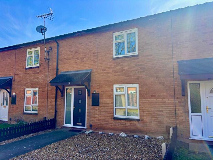 2 Bedroom Terraced House For Sale In Falcon Way, Sinfin, Derby, DE24