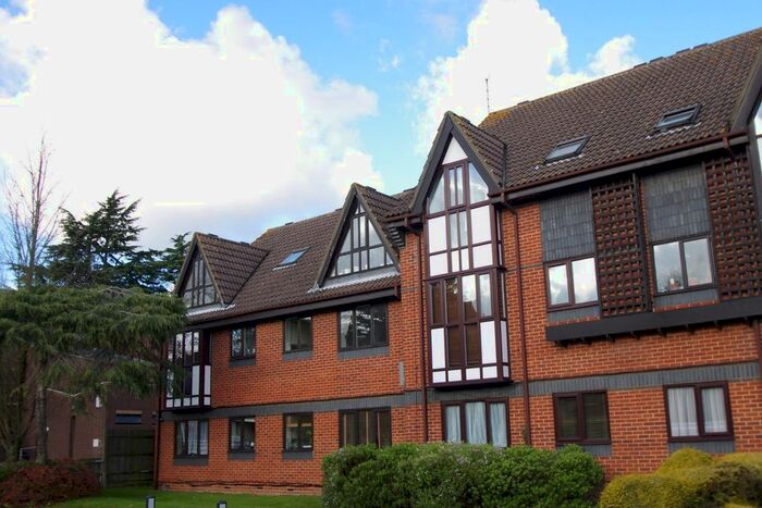 1 Bedroom Flat To Rent In Elton Park, Watford, WD17