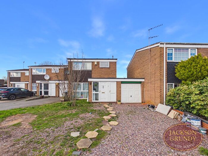 3 Bedroom Link Detached House For Sale In Knights Court, Little Billing, NN3