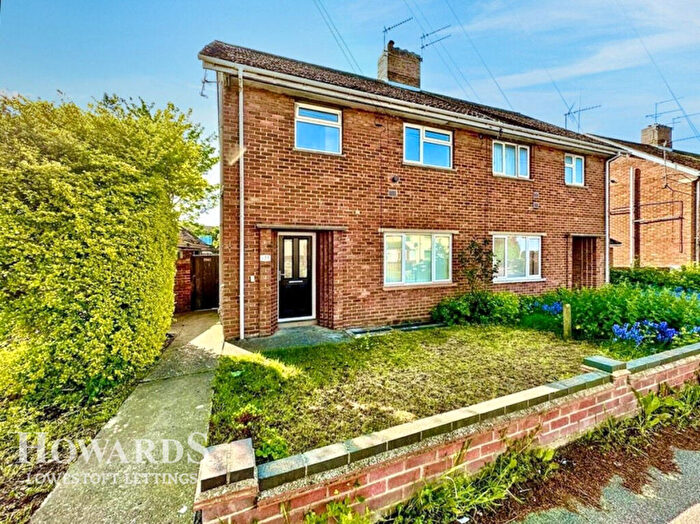 1 Bedroom Maisonette To Rent In Fir Lane, Lowestoft, NR32