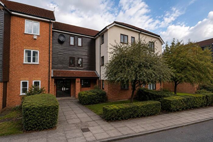 2 Bedroom Flat To Rent In Priory Court, Vicars Bridge Close, HA0