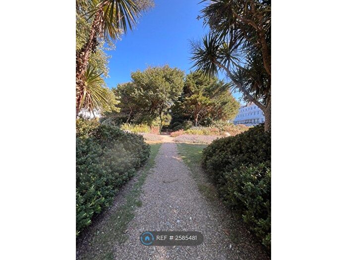 1 Bedroom Flat To Rent In Sussex Square, Brighton, BN2