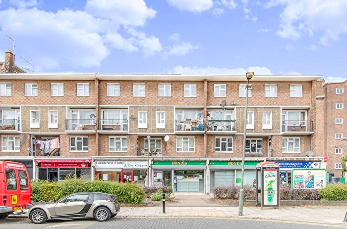 2 Bedroom Flat For Sale In Patmore Estate, Nine Elms, Nine Elms, London, SW8