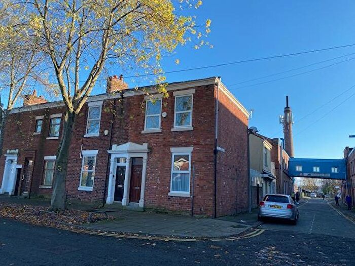 3 Bedroom Terraced House To Rent In East Street, Preston, PR1