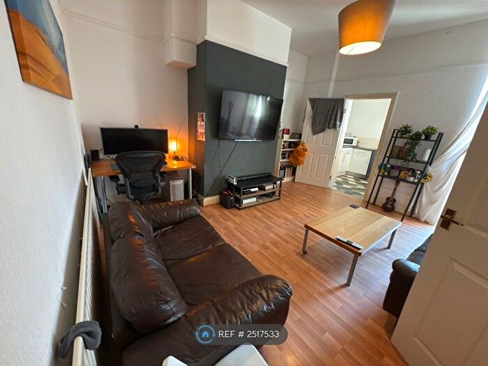 2 Bedroom Flat To Rent In Forsyth Road, Newcastle Upon Tyne, NE2