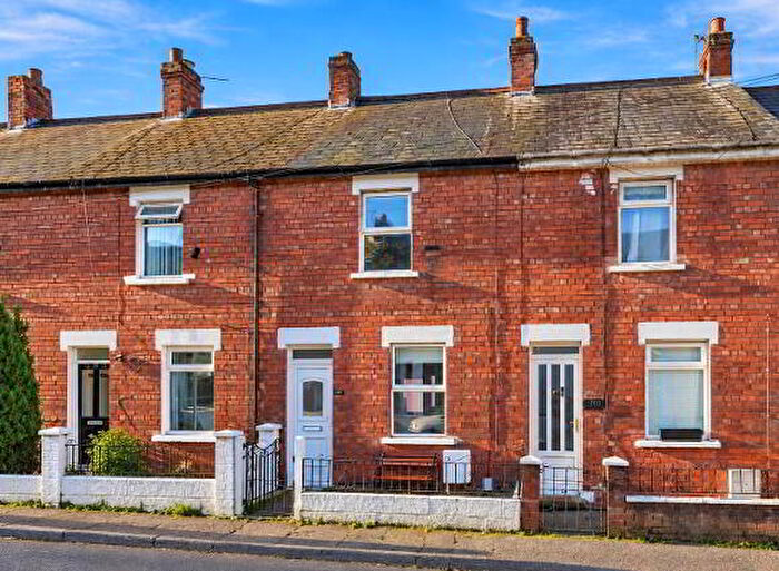 2 Bedroom Mid Terraced House To Rent In Hyndford Street, Belfast, BT5