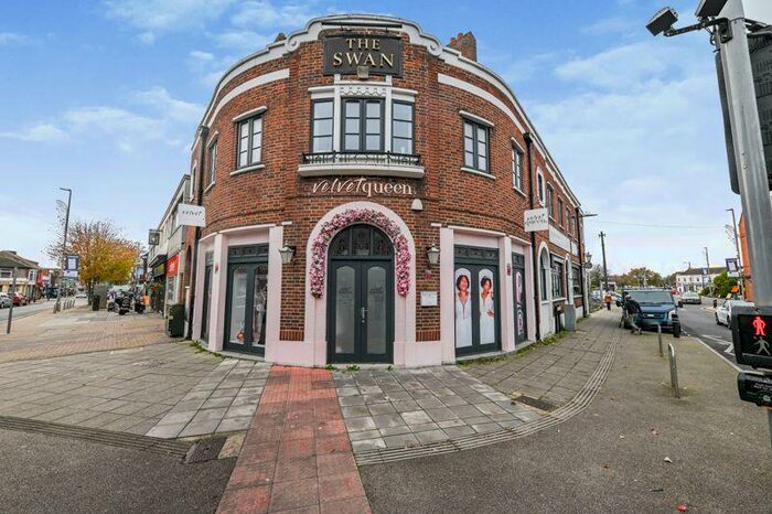 1 Bedroom Flat To Rent In High Street, Portsmouth, PO6