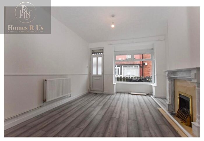 2 Bedroom Terraced House To Rent In Westbourne Avenue, Gloucester Street, Hull, Uk, HU4