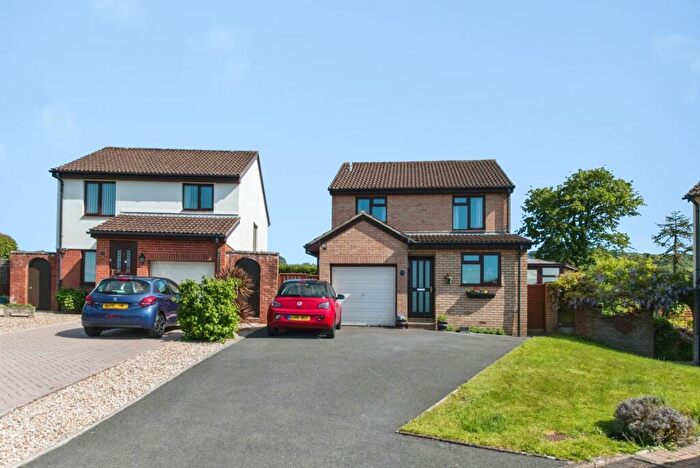 4 Bedroom Detached House For Sale In Sycamore Close, Honiton, Devon, EX14